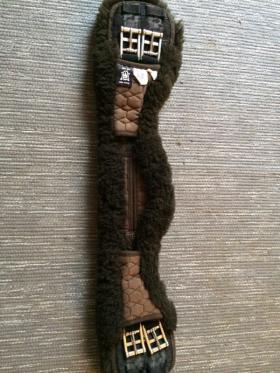 For sale: Mattes Asymmetric Shaped Dressage/Short Girth - Brown/24