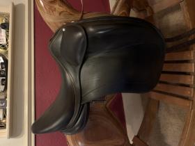 For sale: CHILDERIC saddle 