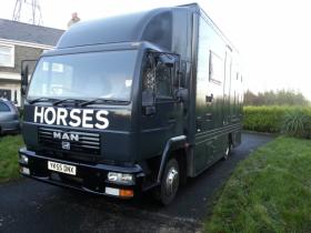 For sale: New build Nov. 2014, 7.5 horse lorry, Low milage.